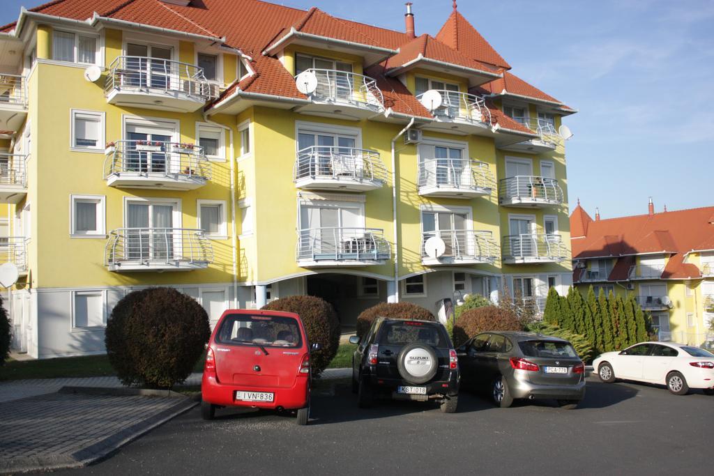 Lila Apartman Hévíz Exterior foto